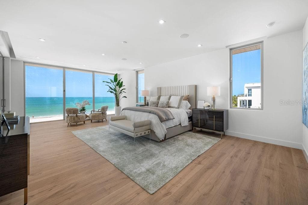 Primary Suite has sweeping views of The Gulf - 6489 GULFSIDE RD, LONGBOAT KEY