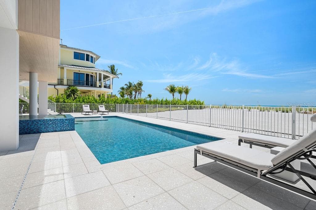Single Family Residence at 6489 GULFSIDE RD, LONGBOAT KEY, photo 67 of 78