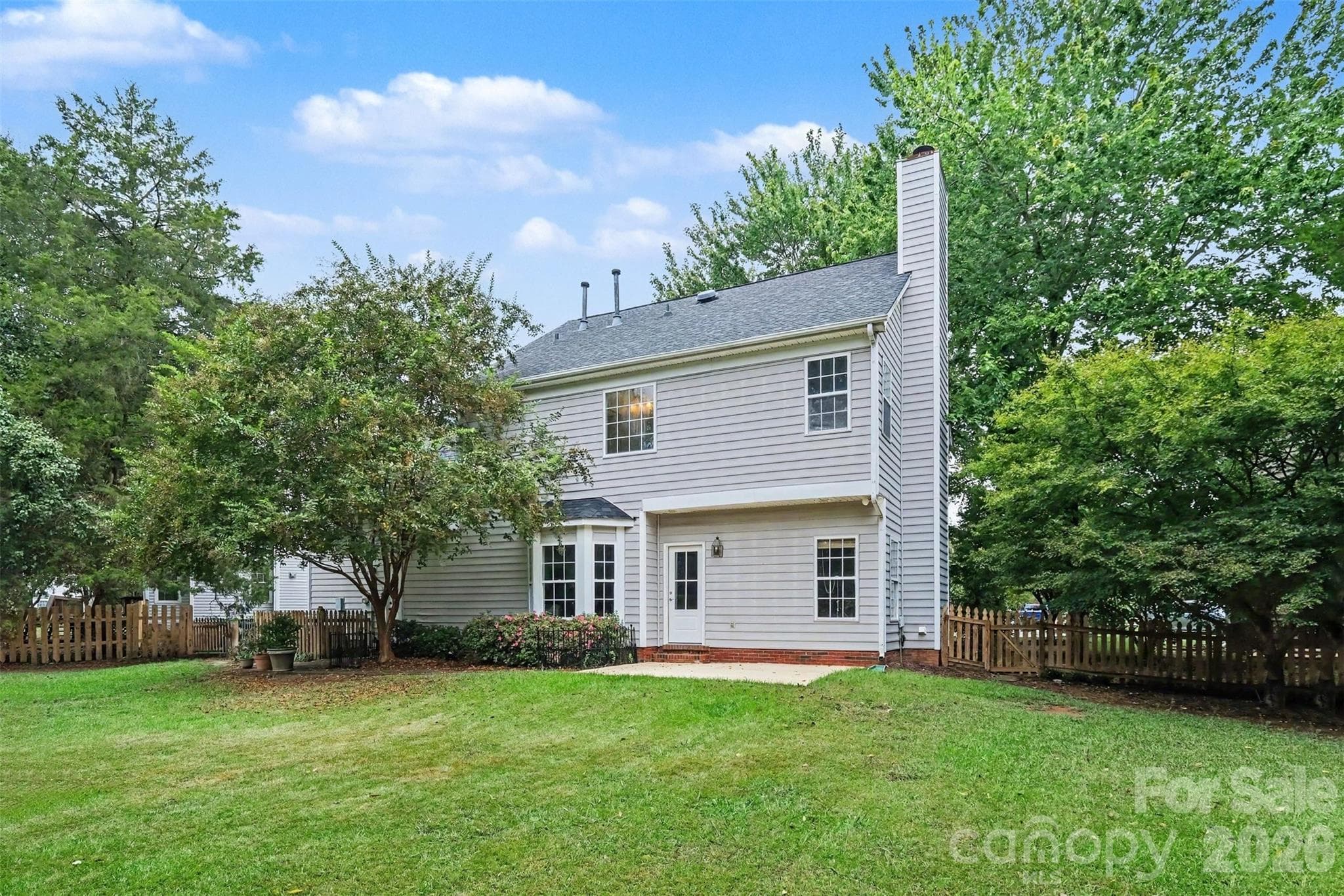 Single Family Residence at 1372 Yorkshire Place NW, Concord, photo 31 of 35