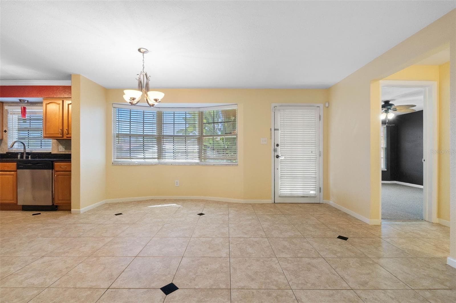 Single Family Residence at 14331 APACHE AVE, LARGO, photo 5 of 45