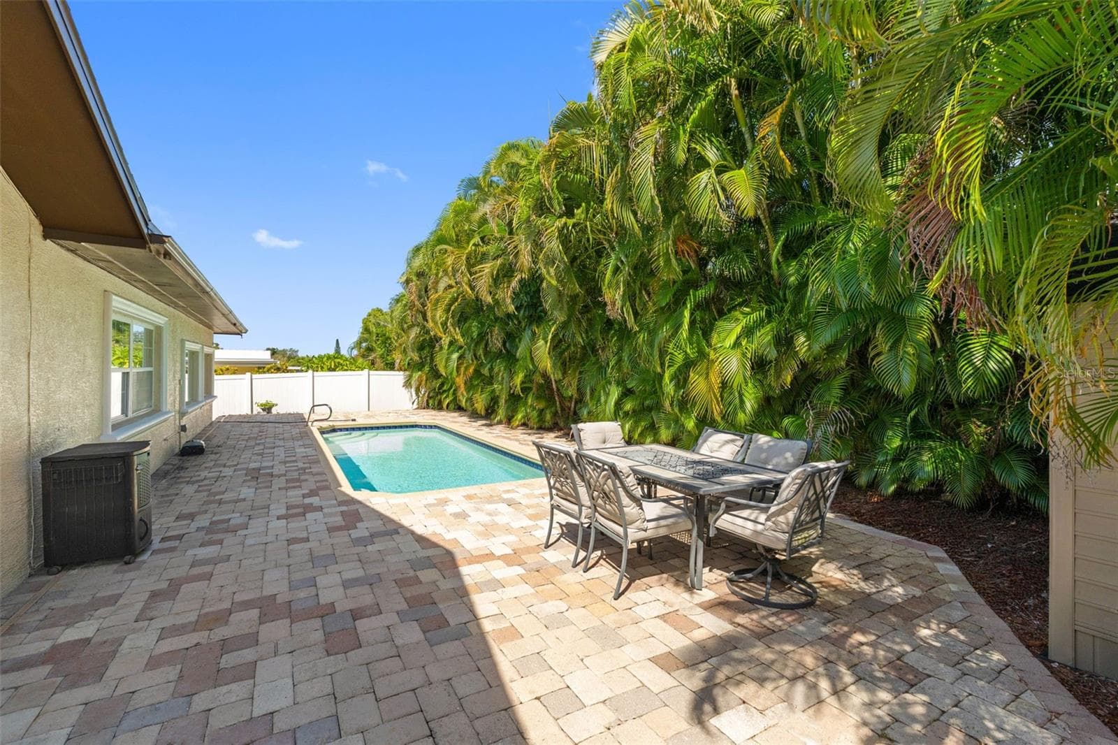 Single Family Residence at 14331 APACHE AVE, LARGO, photo 40 of 45