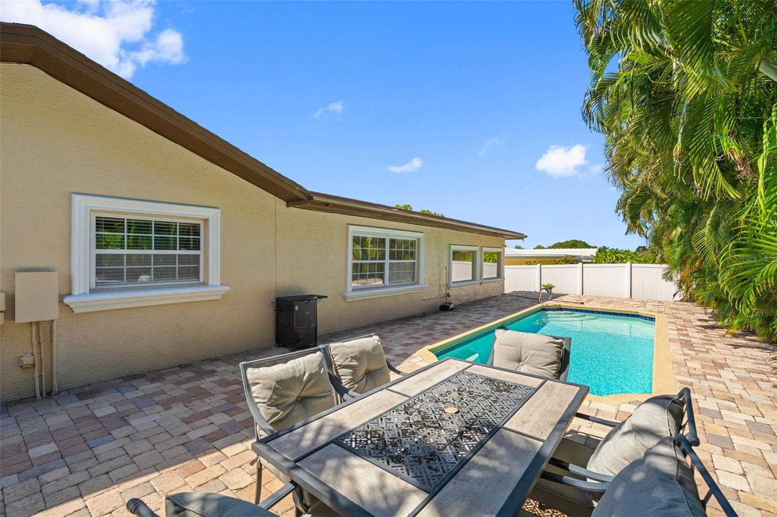 Single Family Residence at 14331 APACHE AVE, LARGO, photo 41 of 45