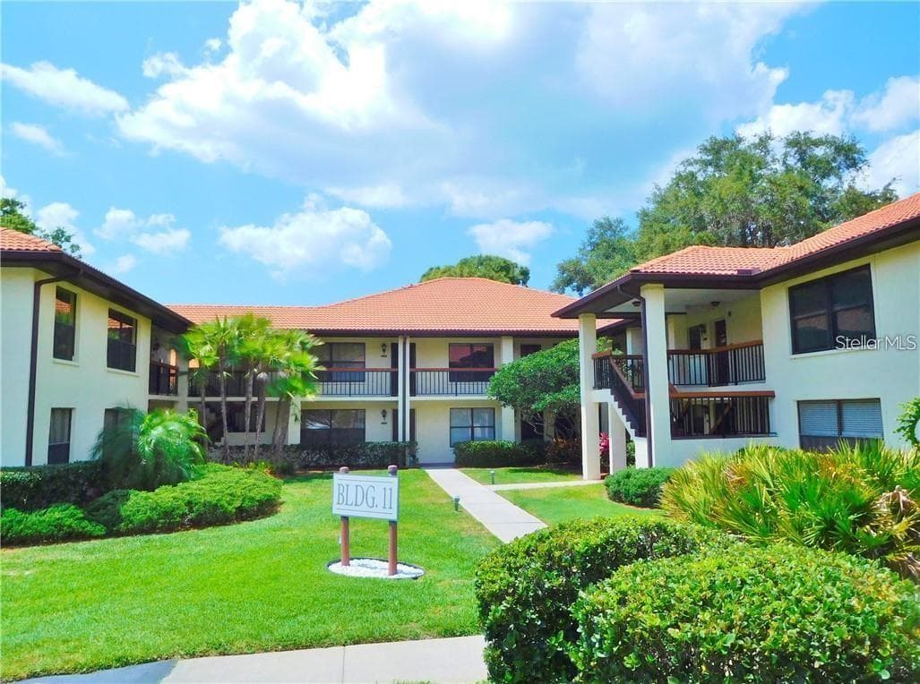 1111 HAMMOCK PINE BLVD #1111