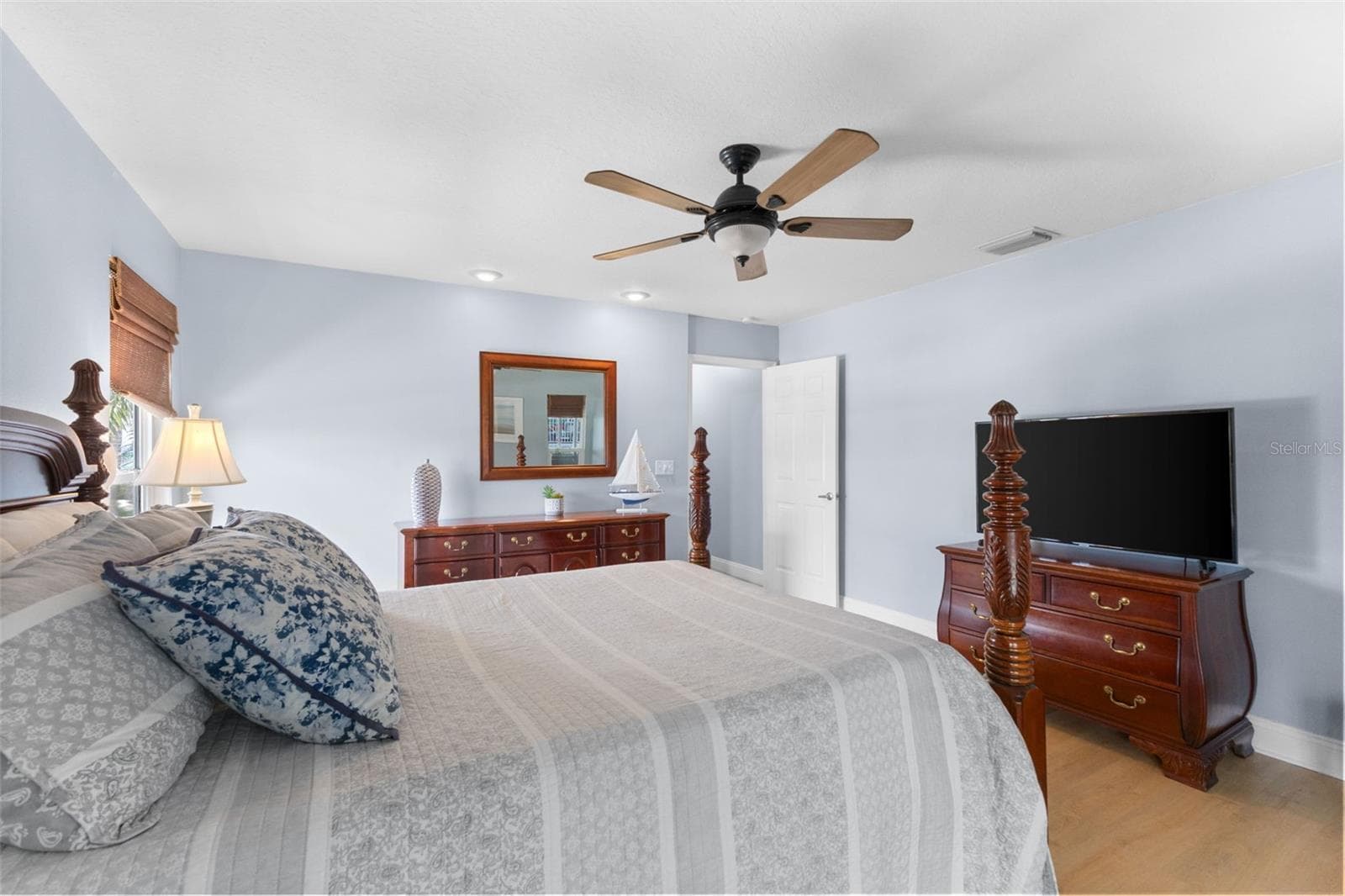 Single Family Residence at 15394 2ND ST E, MADEIRA BEACH, photo 20 of 58