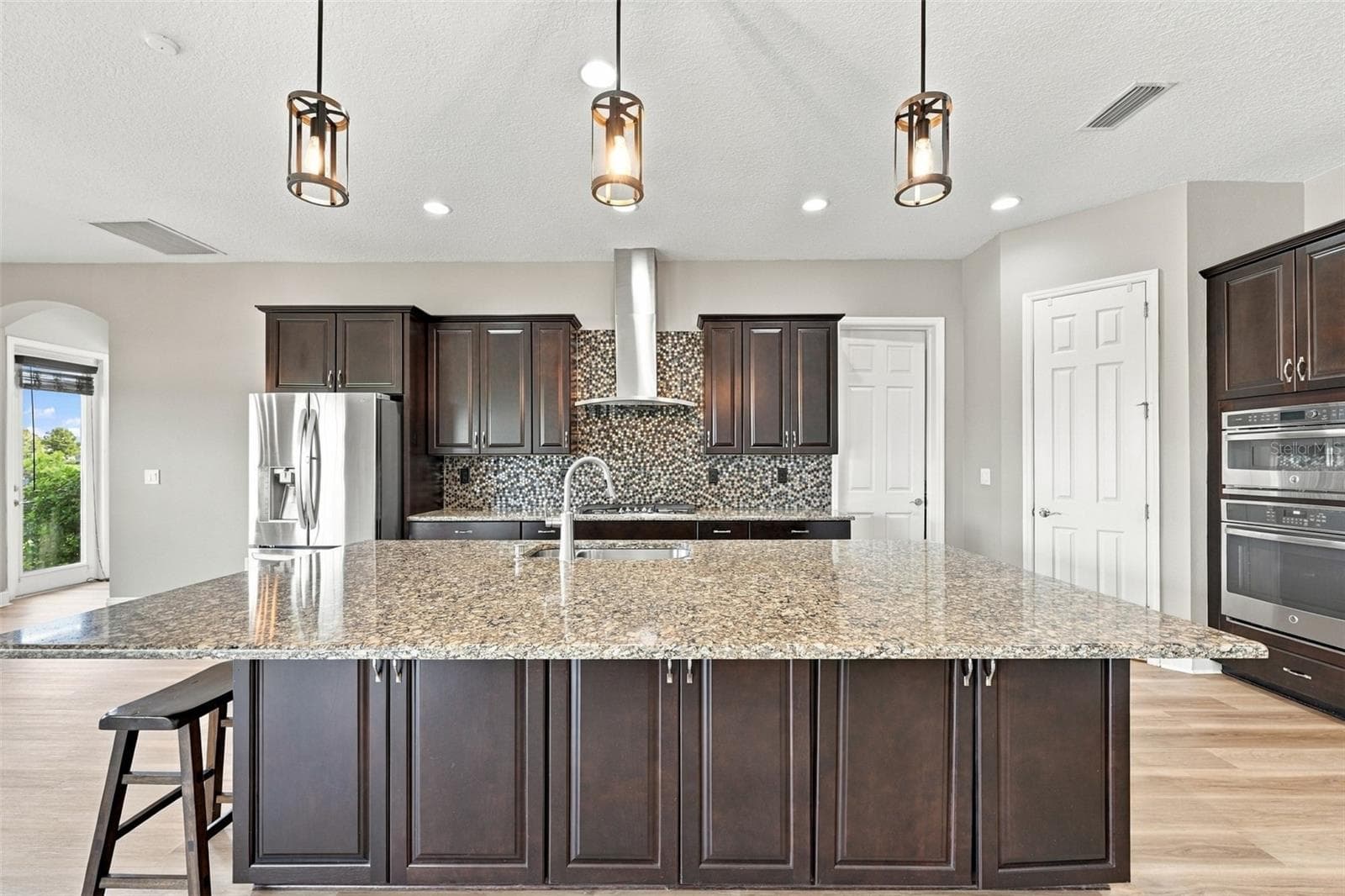 Single Family Residence at 6324 BREVADA LN, APOLLO BEACH, photo 13 of 80