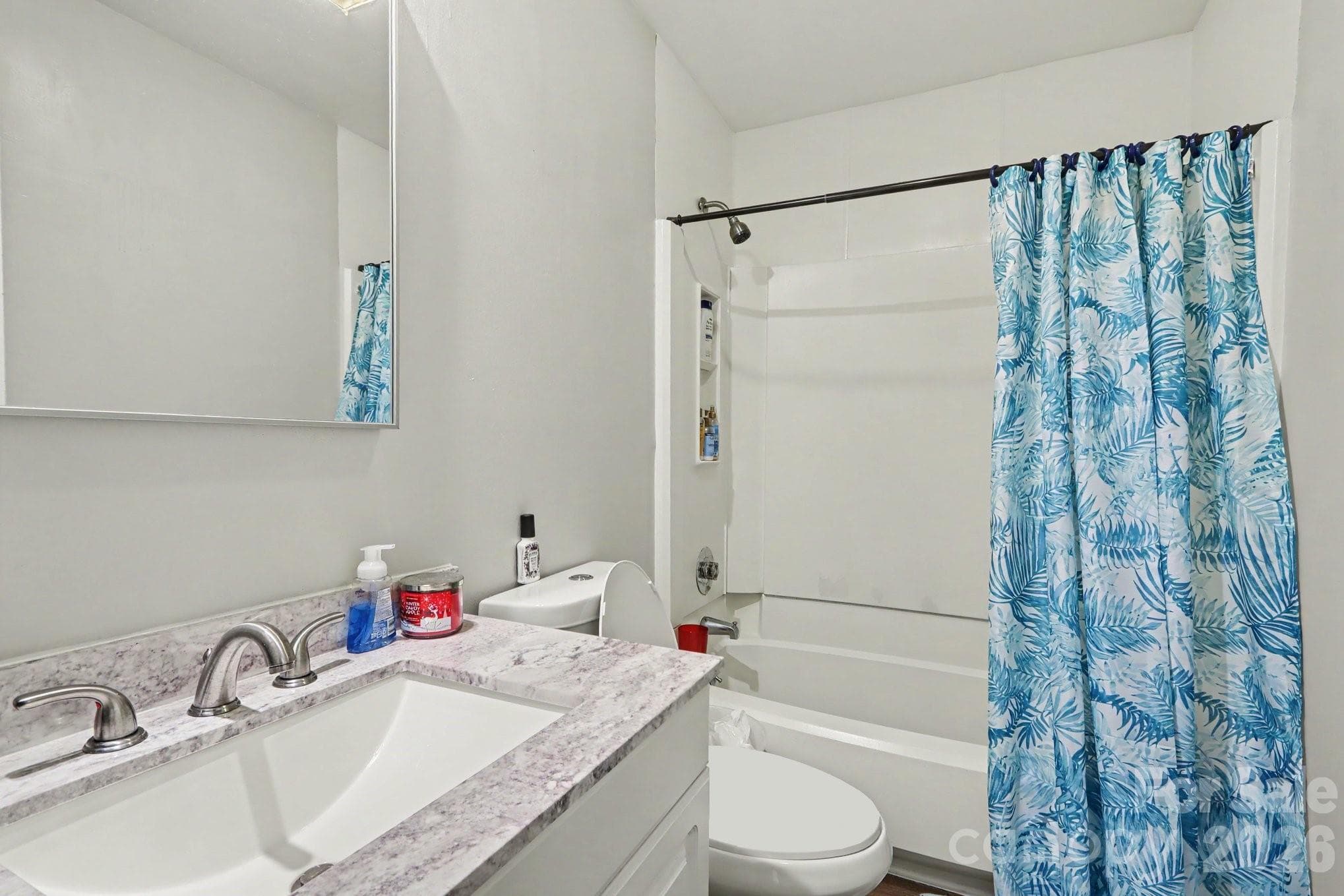 Condominium at 4401 Sharon Chase Drive, Charlotte, photo 6 of 8