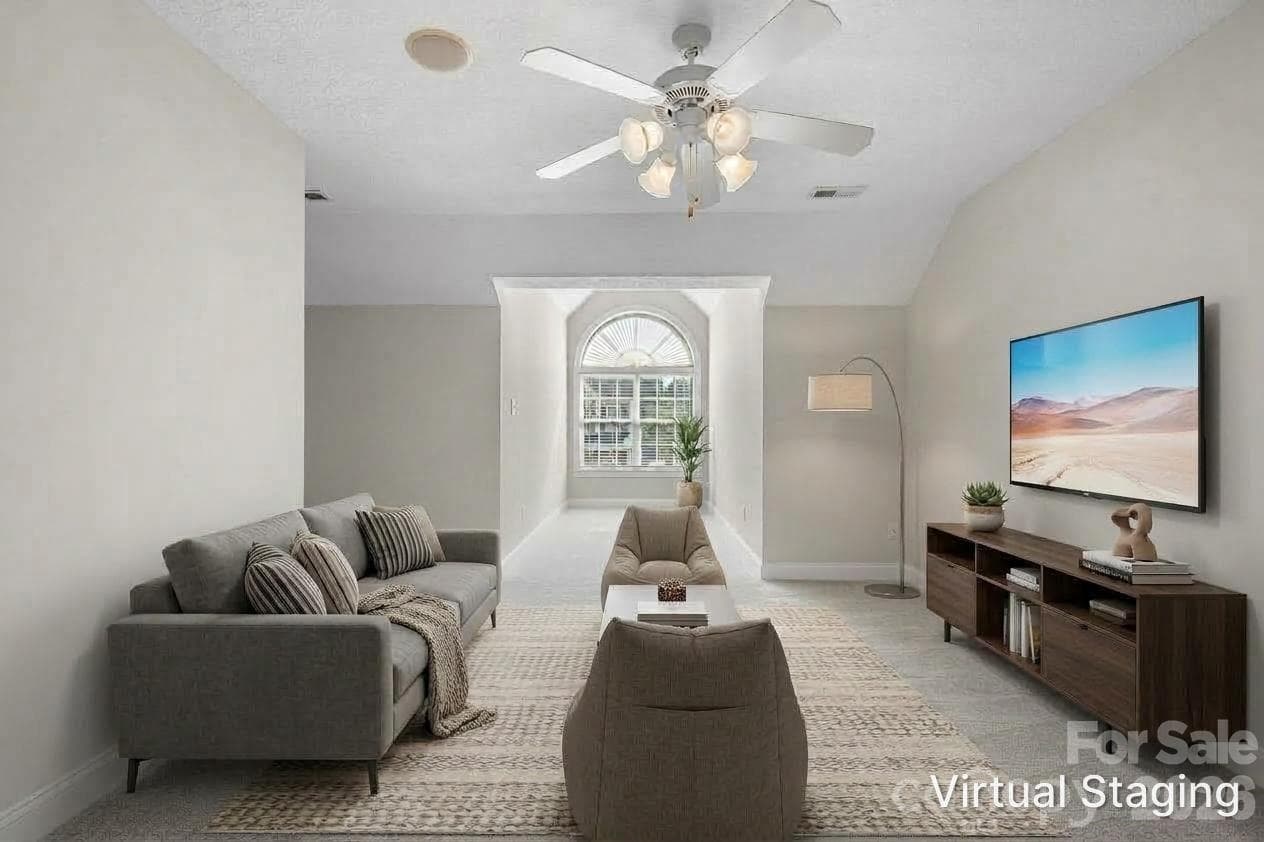 Same room as sitting room - 4746 Braxton Gate Lane, Hickory