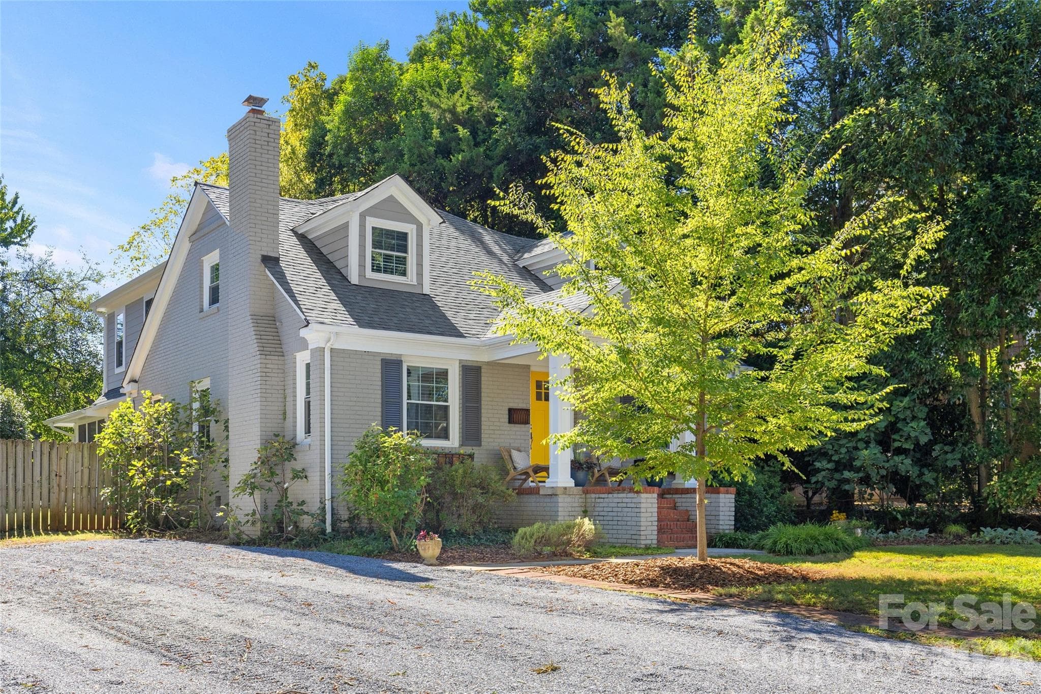 Front Exterior - 2608 Shenandoah Avenue, Charlotte