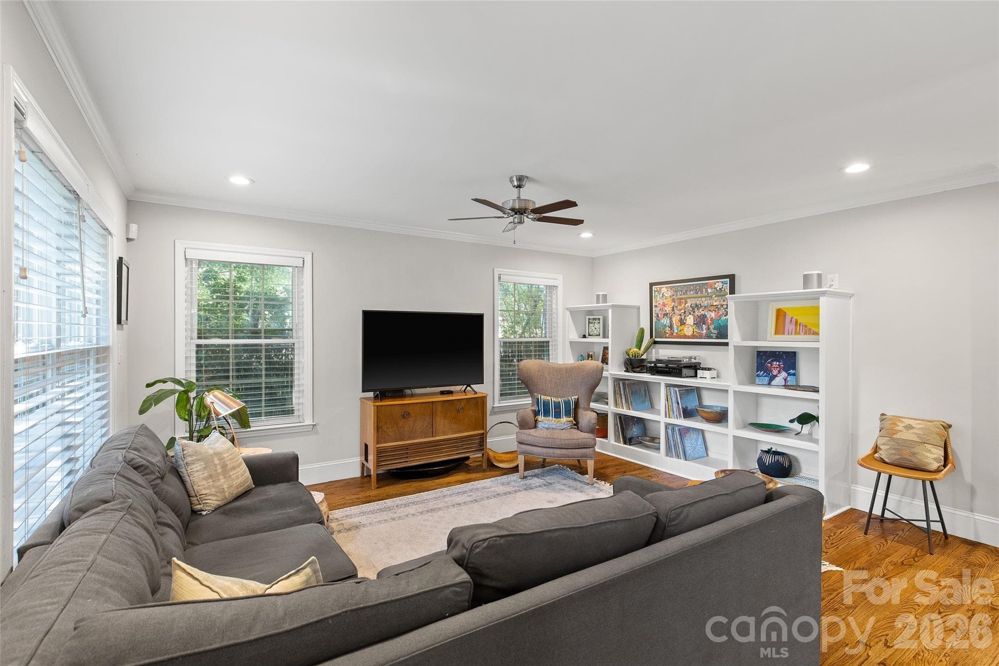 Family Room - 2608 Shenandoah Avenue, Charlotte