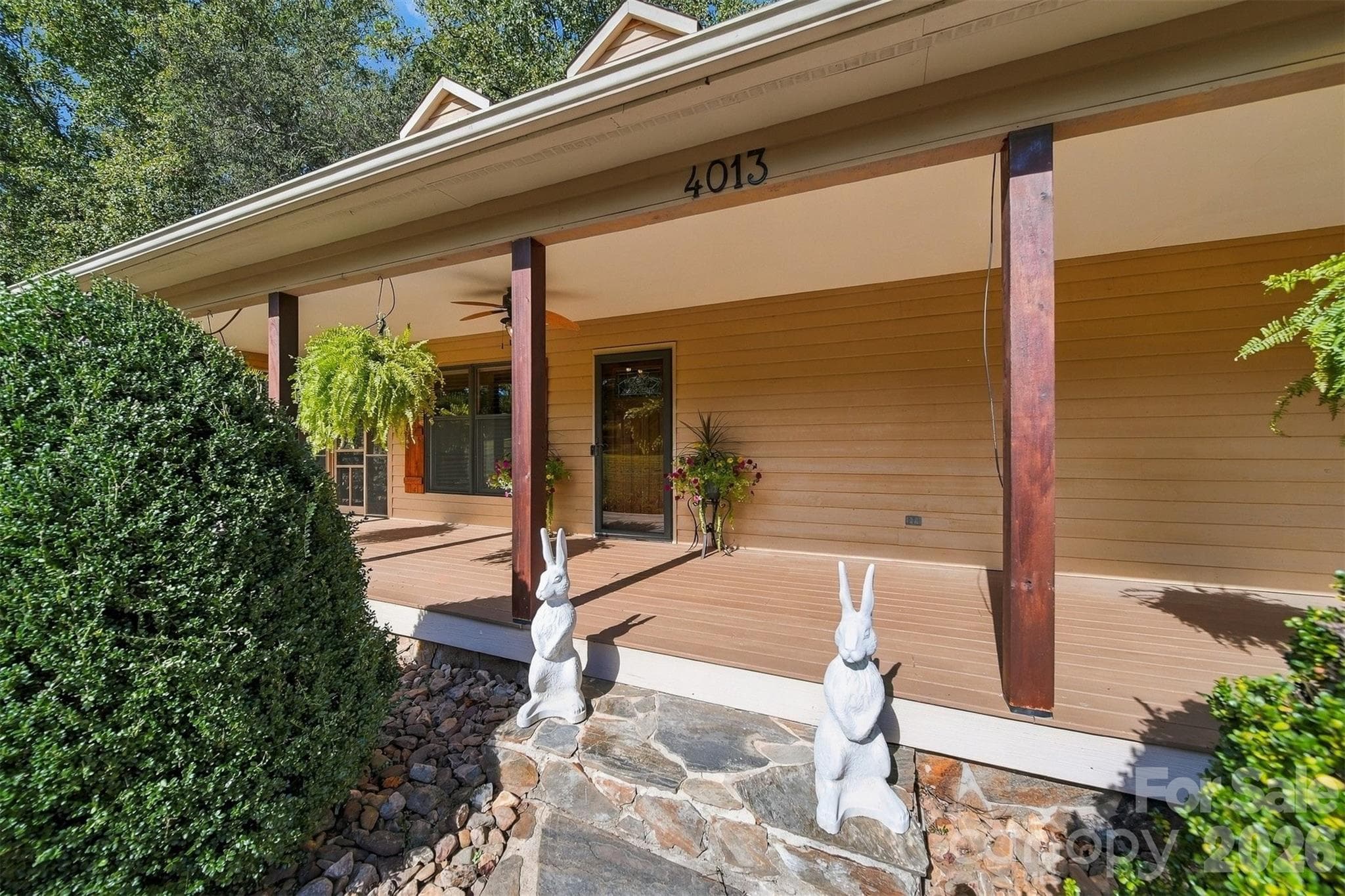 Single Family Residence at 4013 Carlton Drive, Claremont, photo 6 of 48