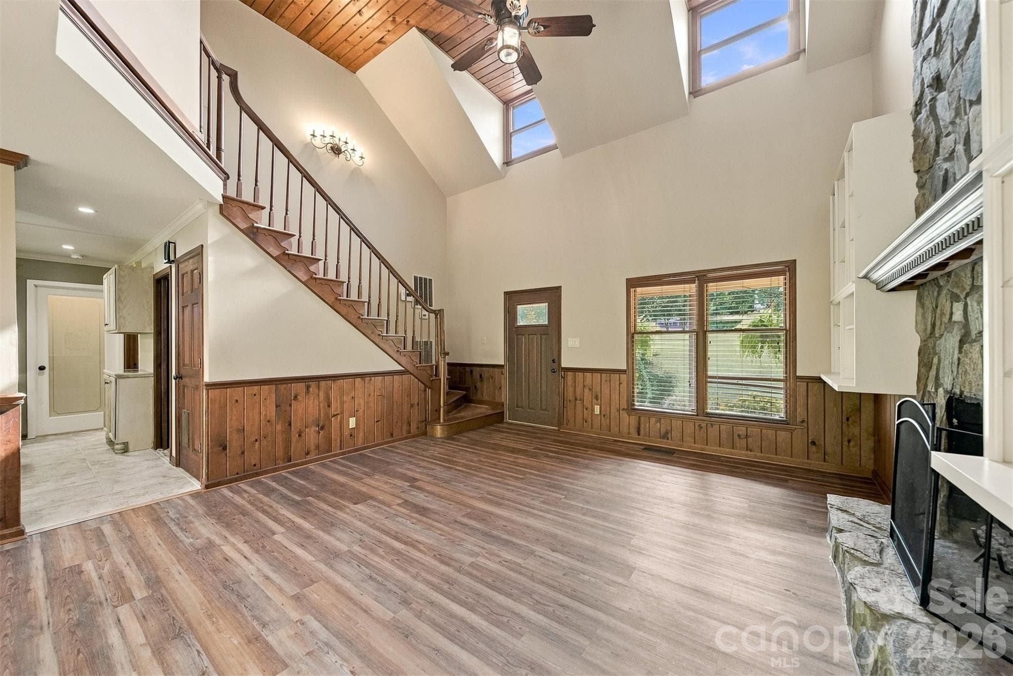 Single Family Residence at 4013 Carlton Drive, Claremont, photo 9 of 48