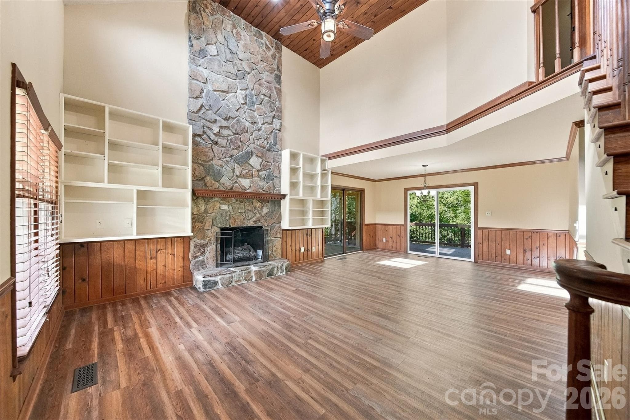 Single Family Residence at 4013 Carlton Drive, Claremont, photo 11 of 48
