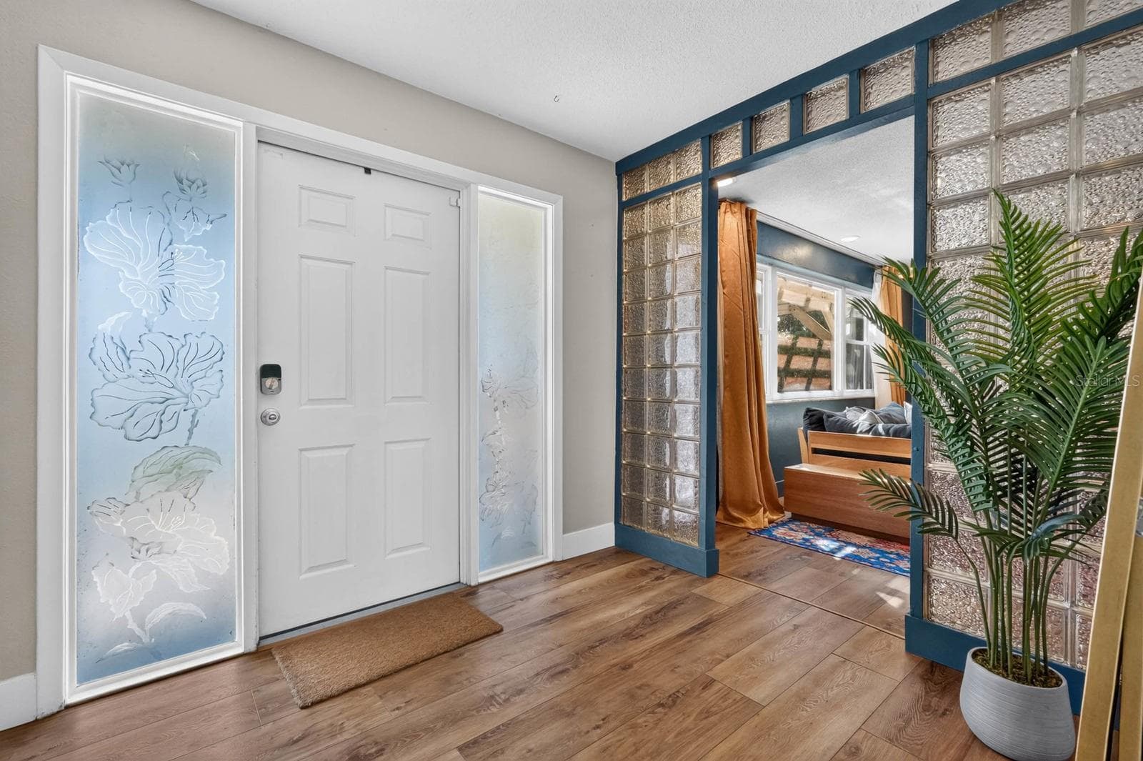 Single Family Residence at 139 CHEROKEE RD, ORMOND BEACH, photo 6 of 49