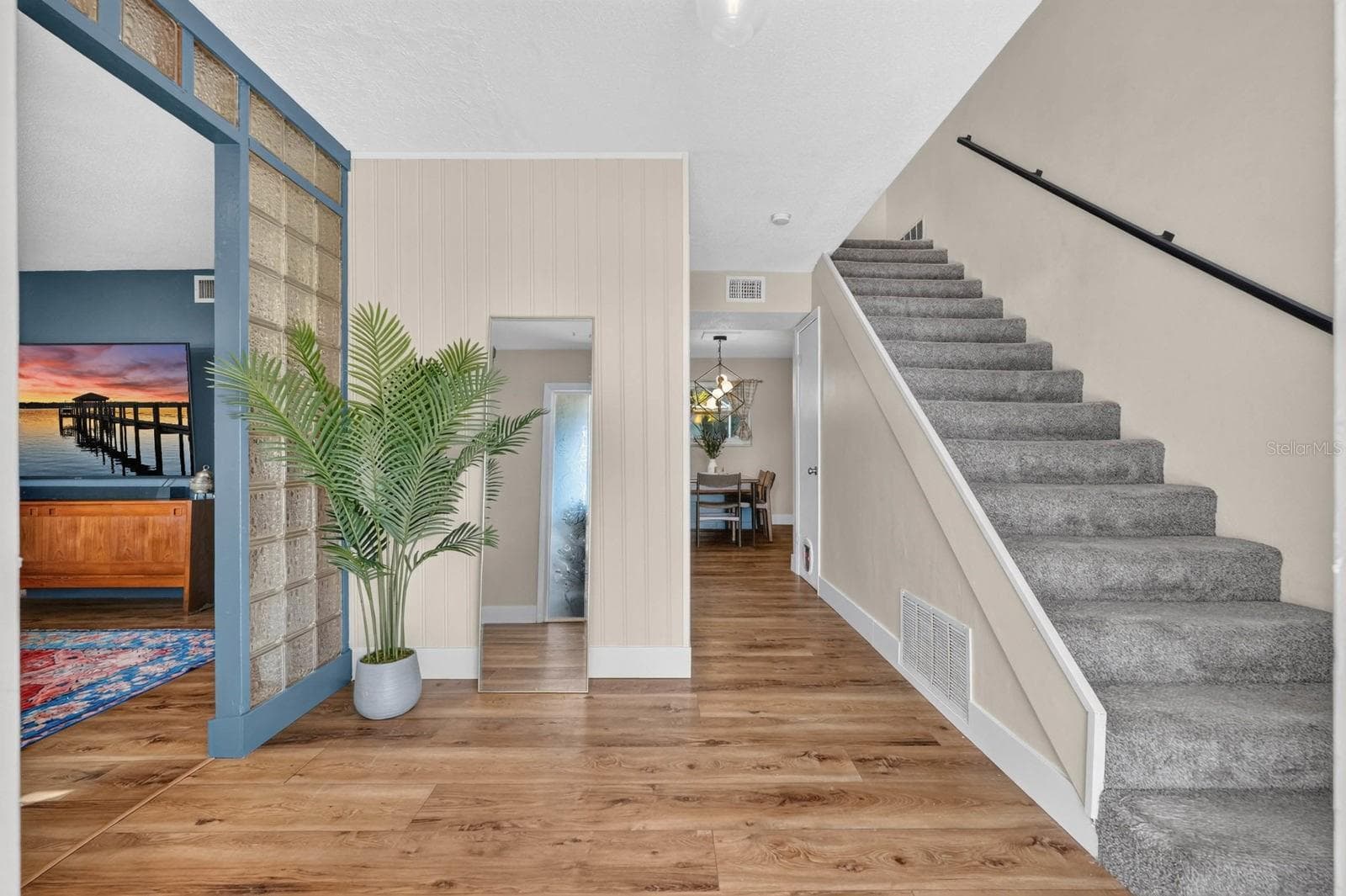 Single Family Residence at 139 CHEROKEE RD, ORMOND BEACH, photo 7 of 49
