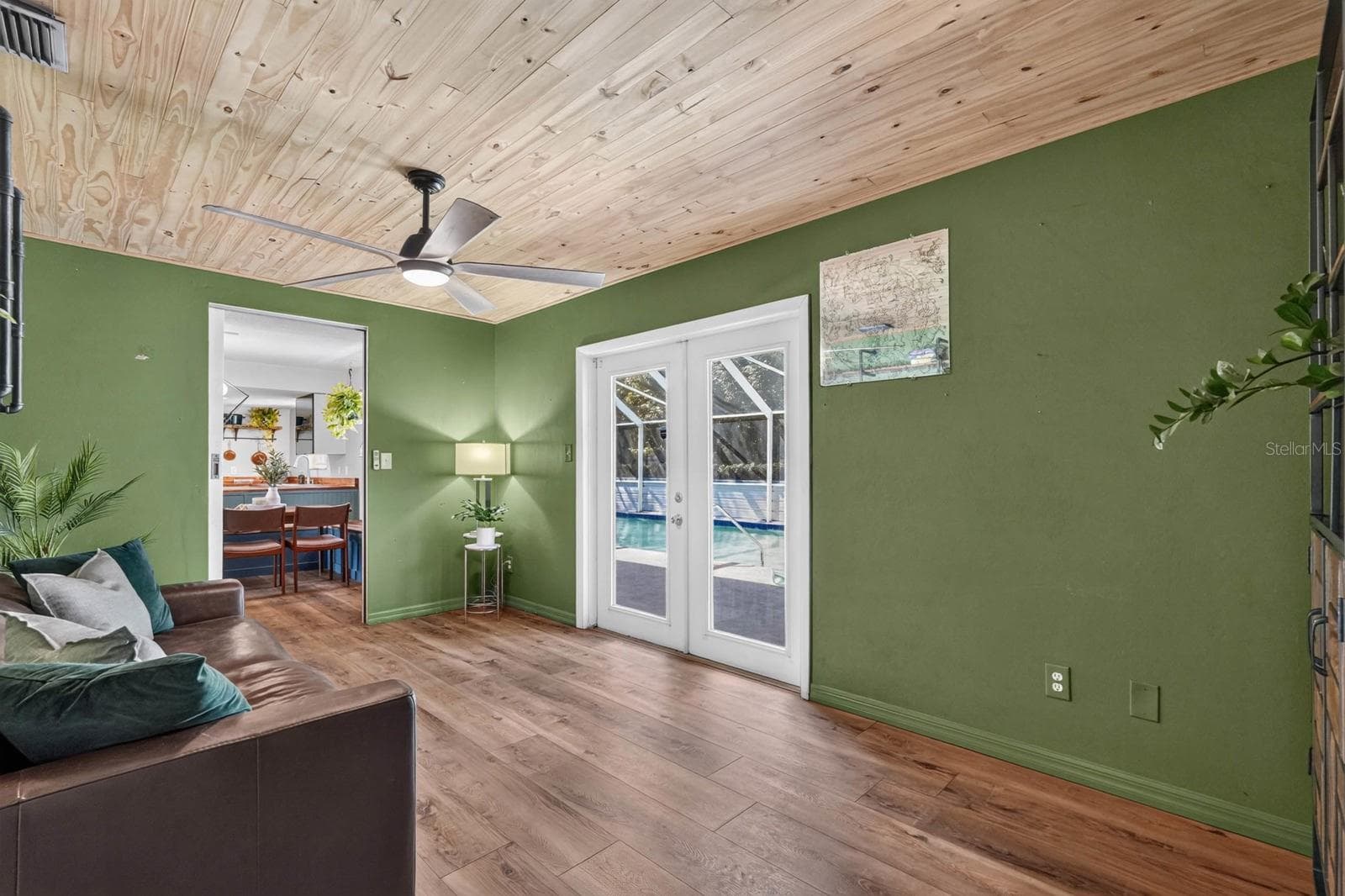 Single Family Residence at 139 CHEROKEE RD, ORMOND BEACH, photo 18 of 49