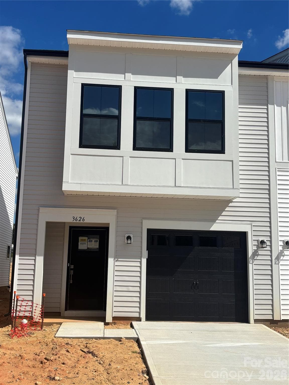Townhouse at Charlotte, photo 4 of 33