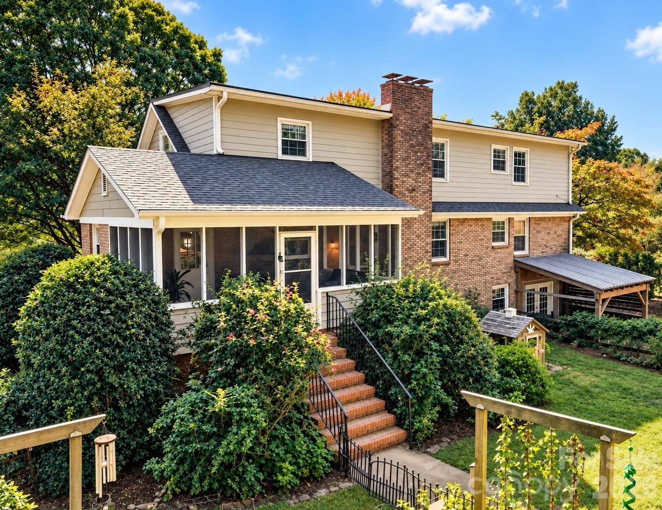 19916 Floral Lane