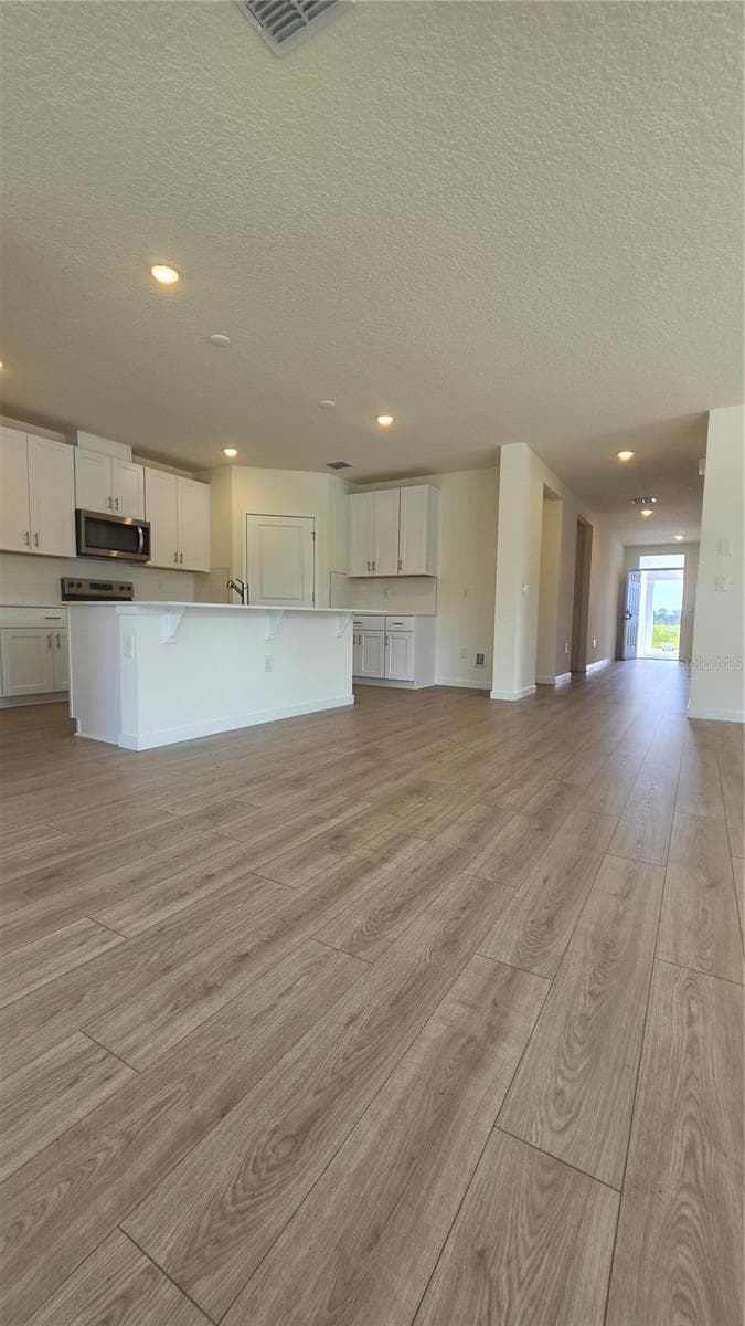 Single Family Residence at 5851 COOL SPRING CV, ST CLOUD, photo 7 of 31