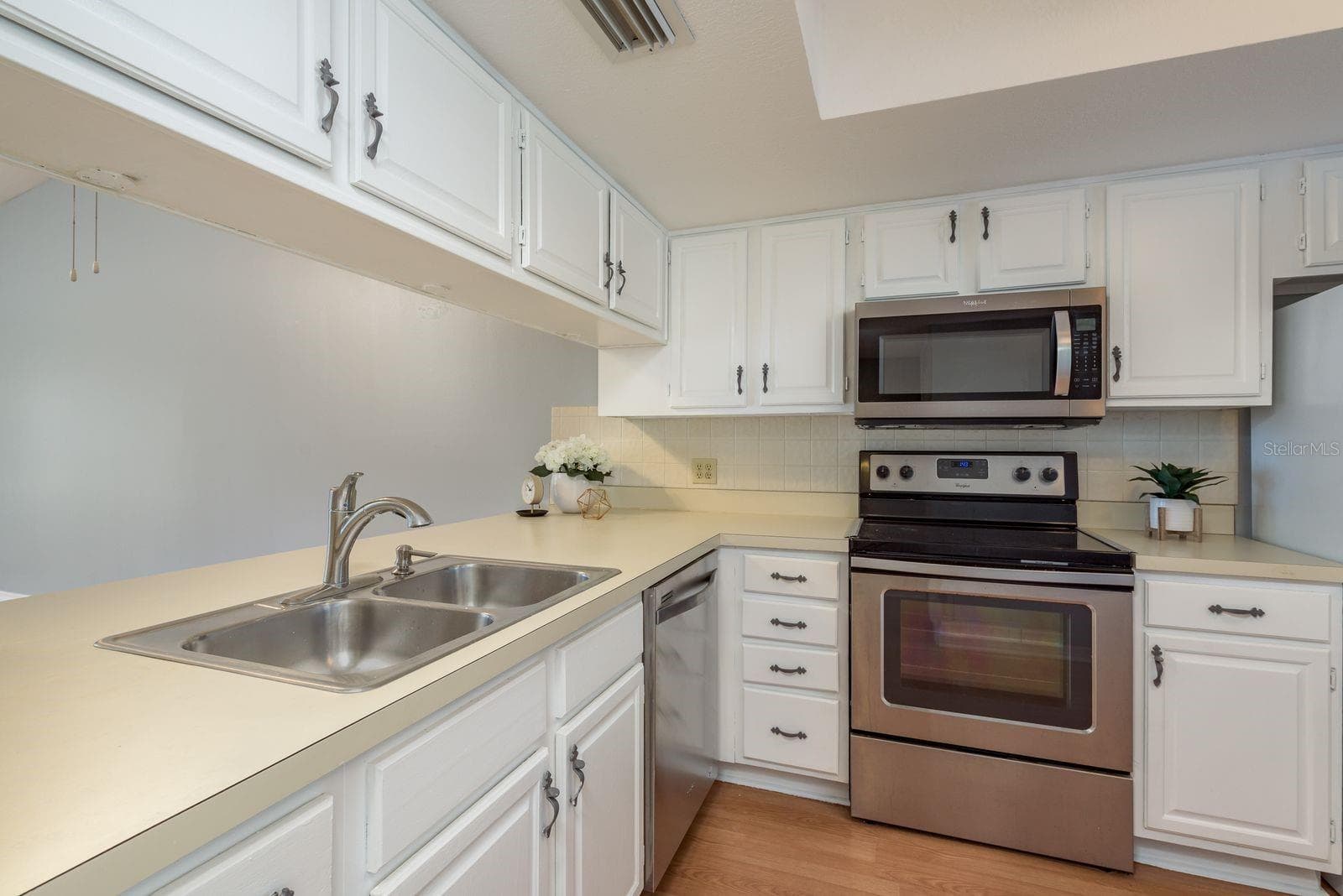 Condominium at 4844 BOOTH BAY DR, NEW PORT RICHEY, photo 9 of 36