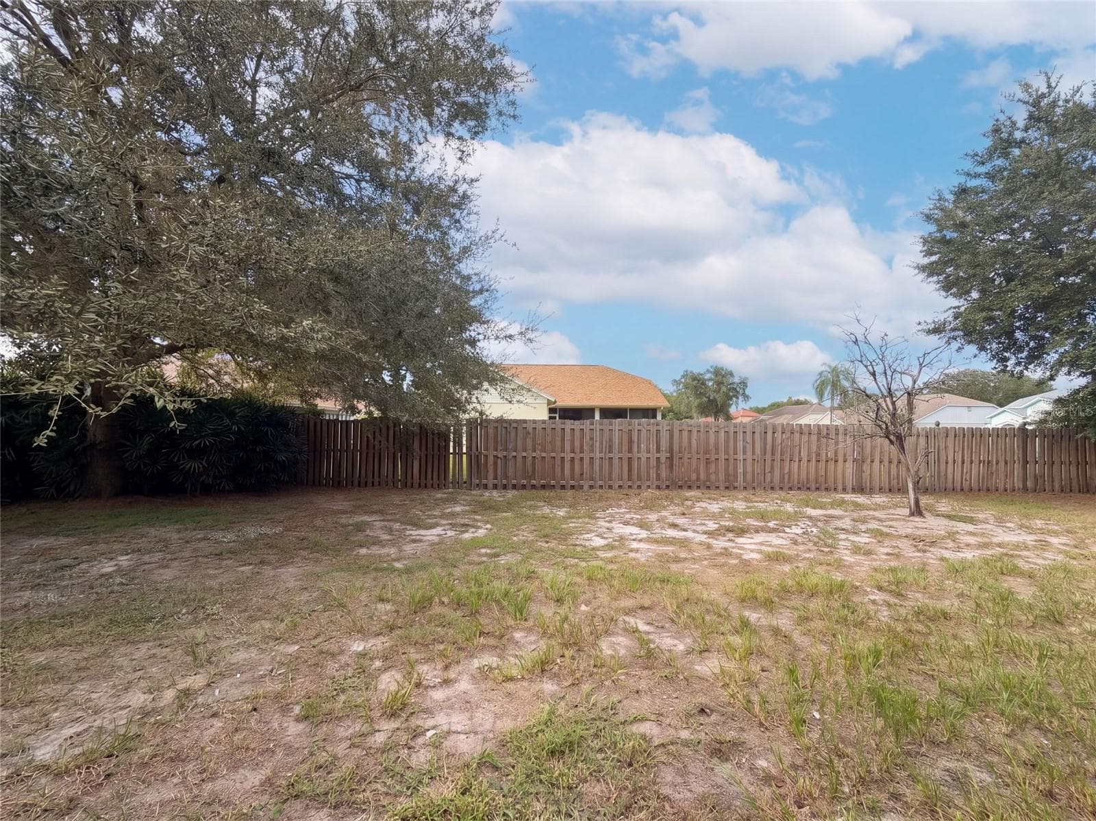 Single Family Residence at 9703 GLENPOINTE DR, RIVERVIEW, photo 5 of 40