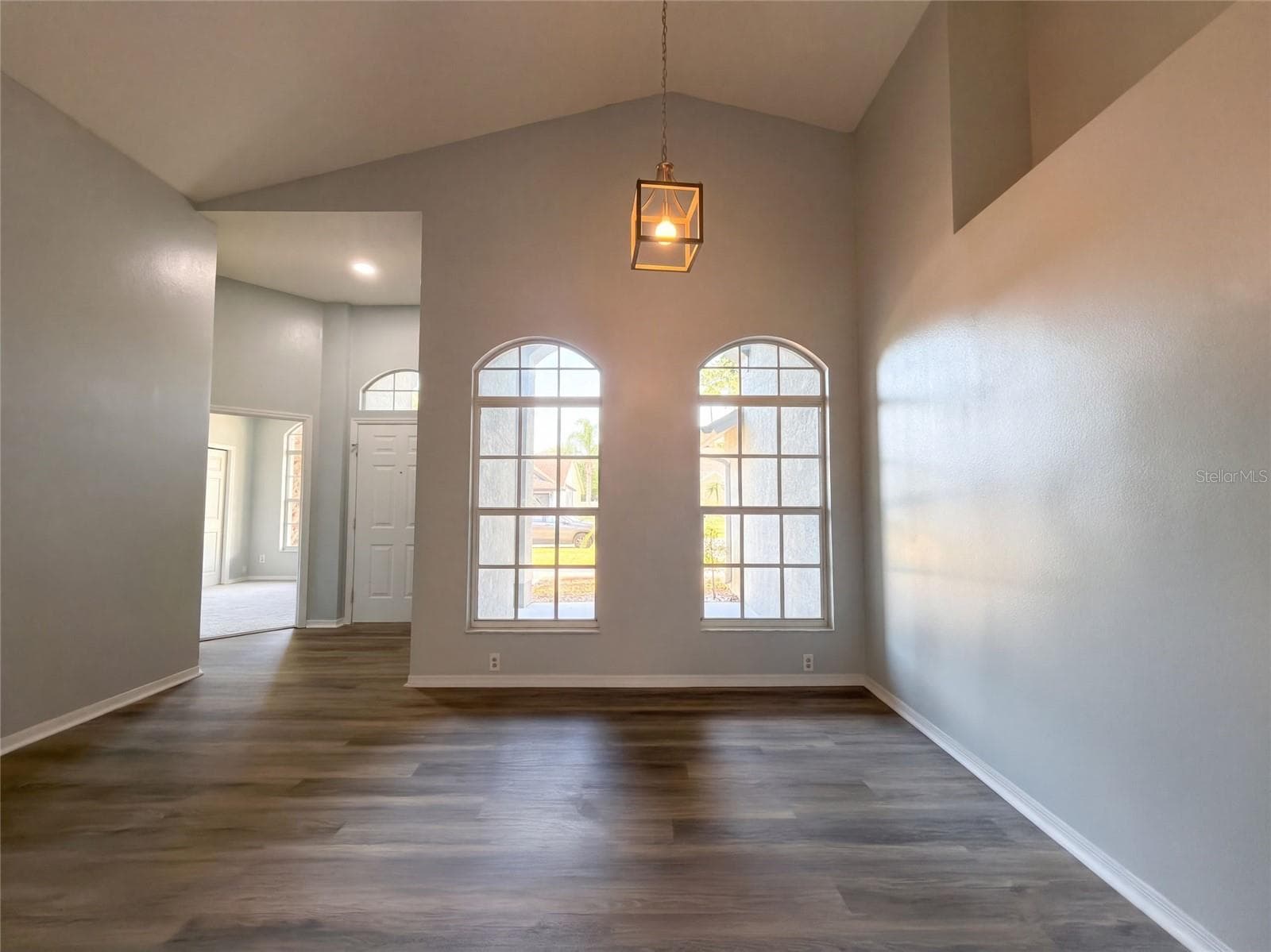 Single Family Residence at 9703 GLENPOINTE DR, RIVERVIEW, photo 16 of 40
