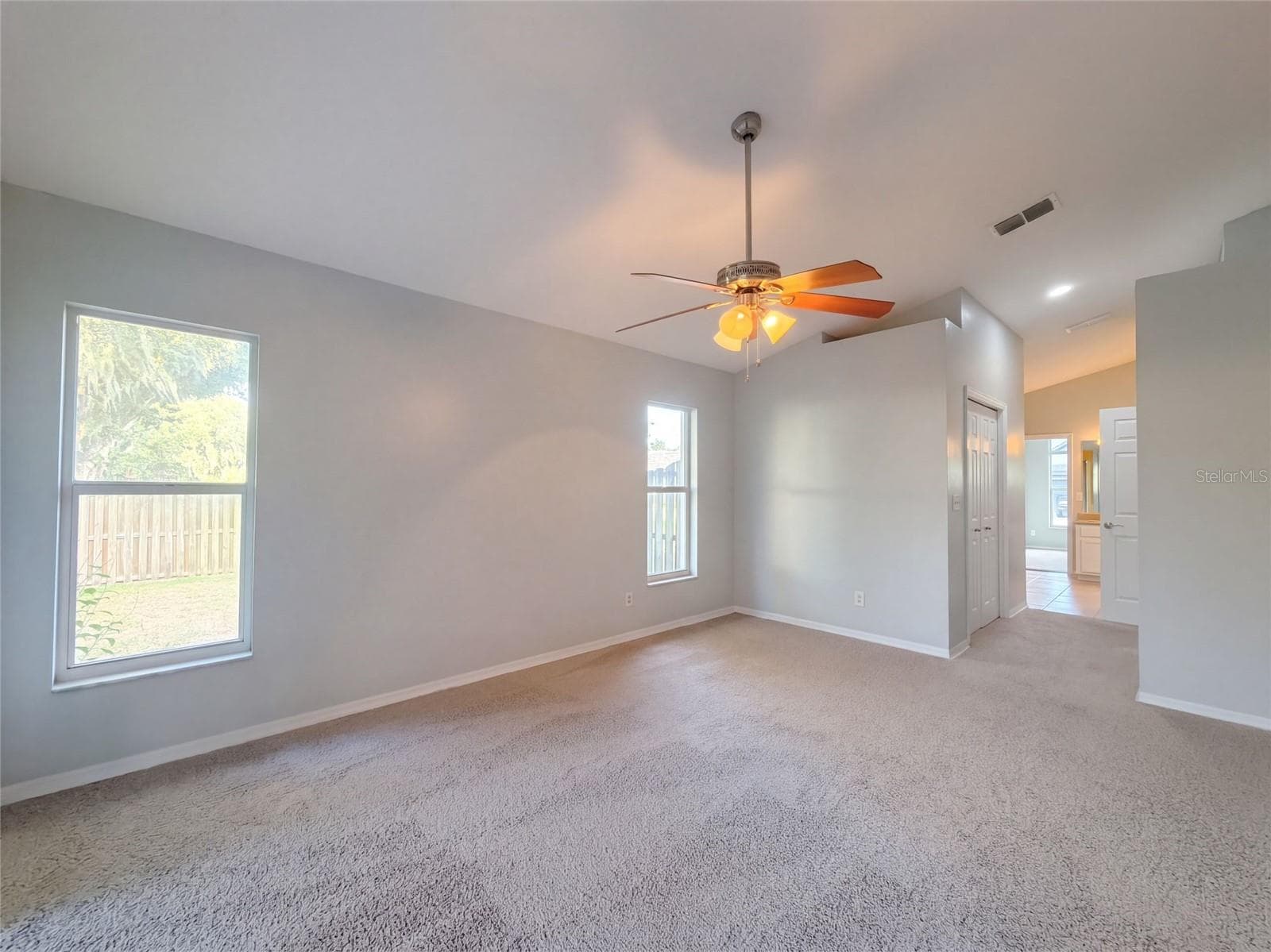 Single Family Residence at 9703 GLENPOINTE DR, RIVERVIEW, photo 20 of 40