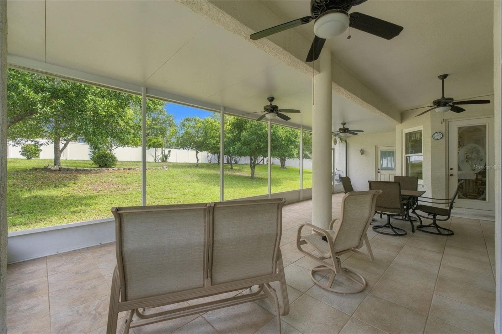 Lanai - 7420 NIGHTWALKER RD, WEEKI WACHEE