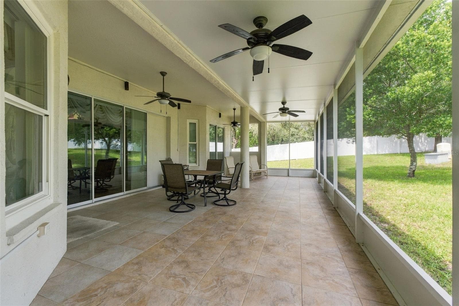 Lanai - 7420 NIGHTWALKER RD, WEEKI WACHEE
