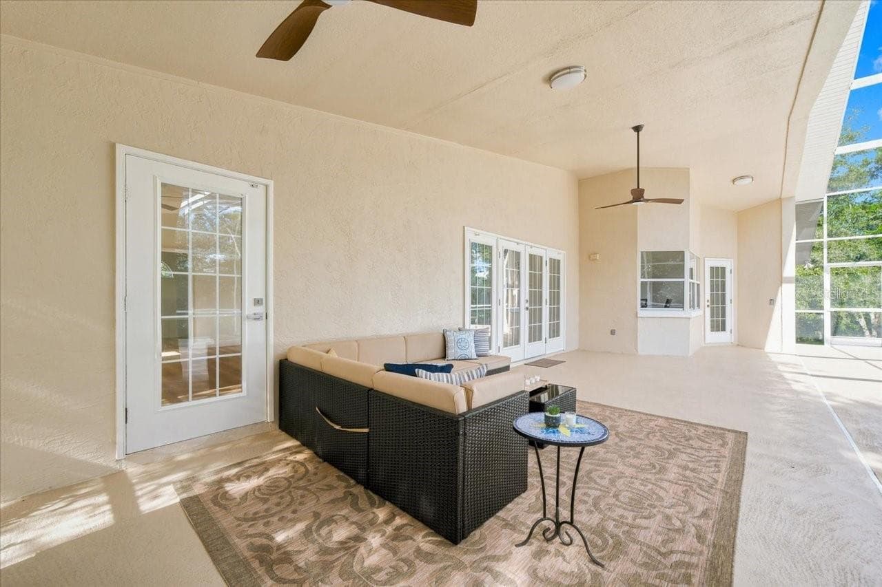 Single Family Residence at 18 DAHLIA CT S, HOMOSASSA, photo 7 of 56