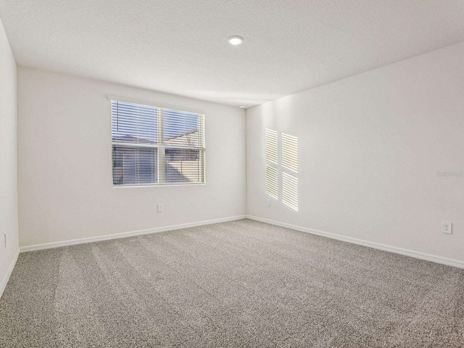 Photo is not of the actual home, but is an inspirational photo of builder’s model home and may depict options, furnishings, and/or decorator features that are not included - 12580 HOMELAND DR, DADE CITY