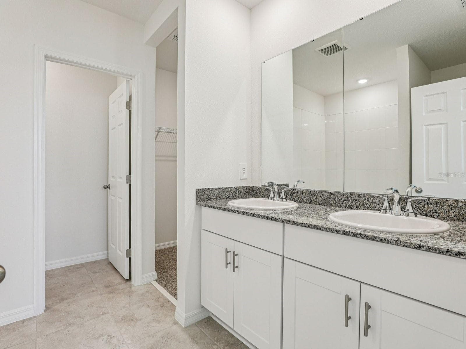Photo is not of the actual home, but is an inspirational photo of builder’s model home and may depict options, furnishings, and/or decorator features that are not included - 12580 HOMELAND DR, DADE CITY