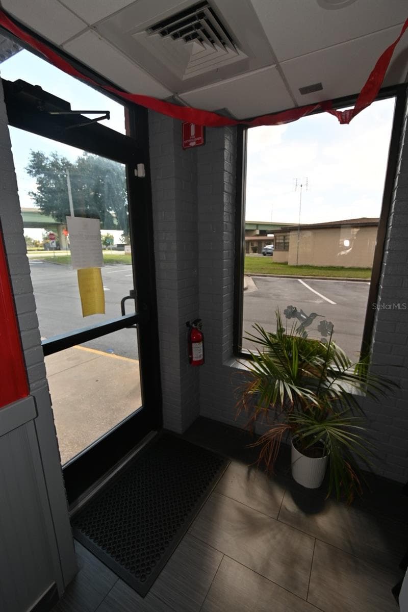 Restaurant at 3200 PARKWAY CENTER CT, ORLANDO, photo 7 of 81