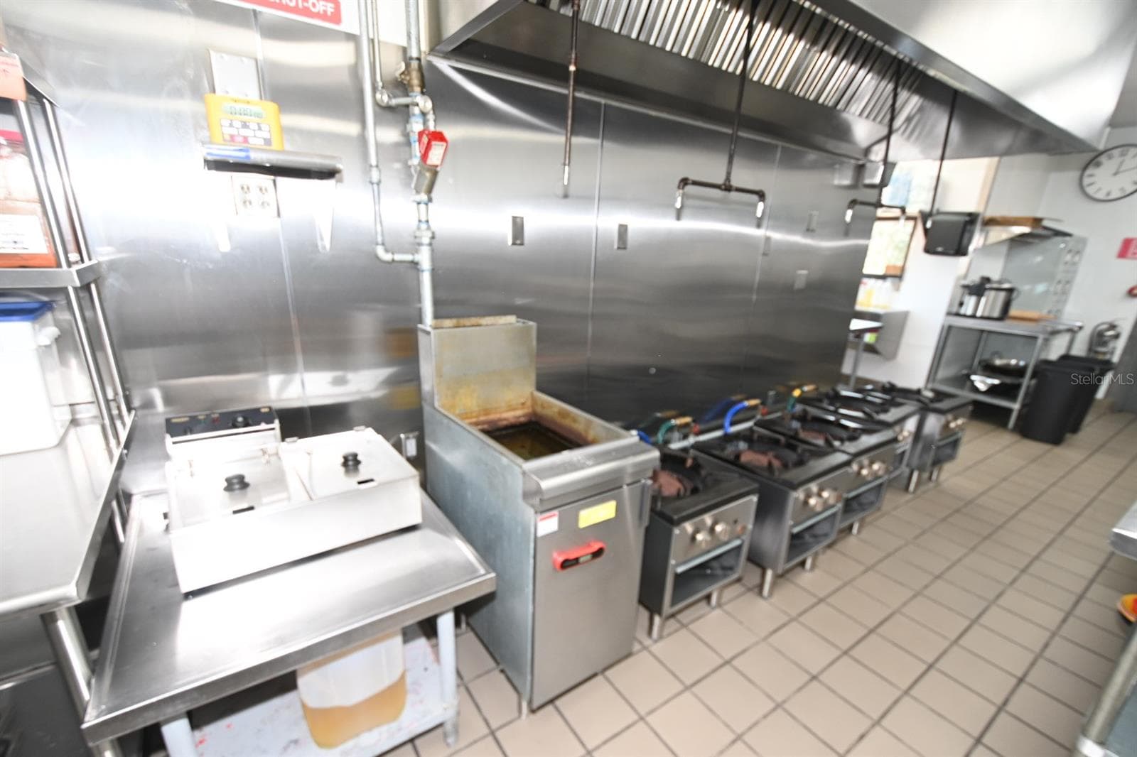 Restaurant at 3200 PARKWAY CENTER CT, ORLANDO, photo 42 of 81