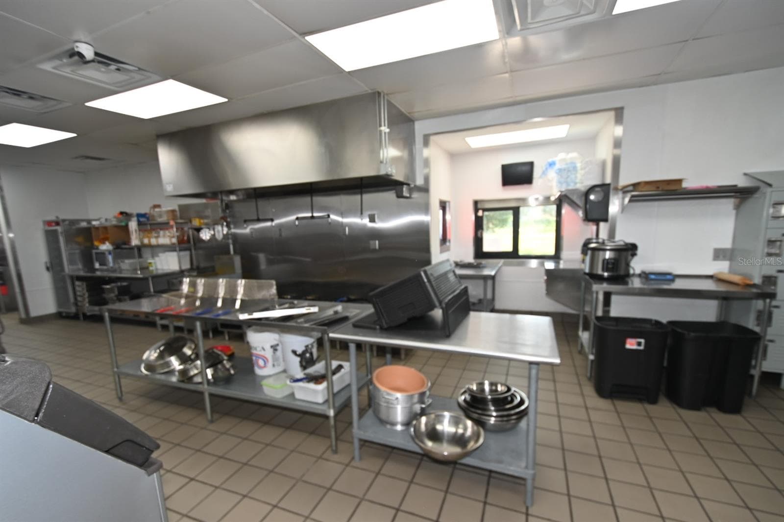 Restaurant at 3200 PARKWAY CENTER CT, ORLANDO, photo 58 of 81