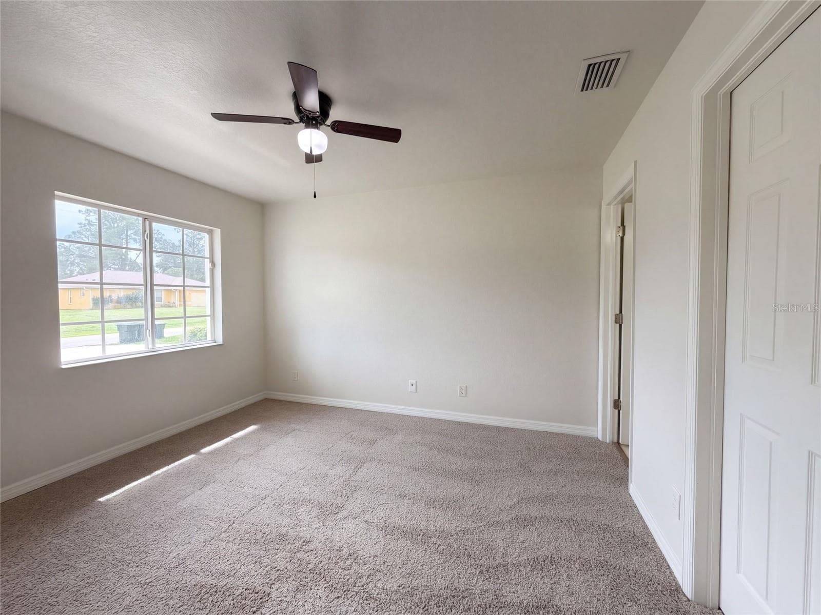 Single Family Residence at 1505 RIVAL TER, NORTH PORT, photo 4 of 20