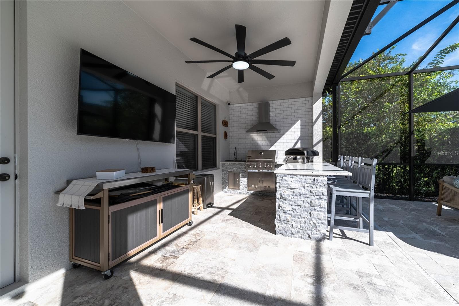 Single Family Residence at 9465 PRINCE HARRY DR, ORLANDO, photo 8 of 49