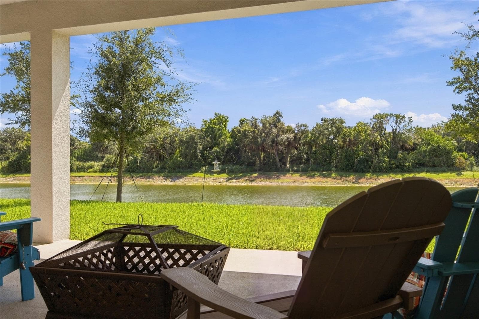 Serene Patio Space - 7449 SEA MANATEE ST, PARRISH