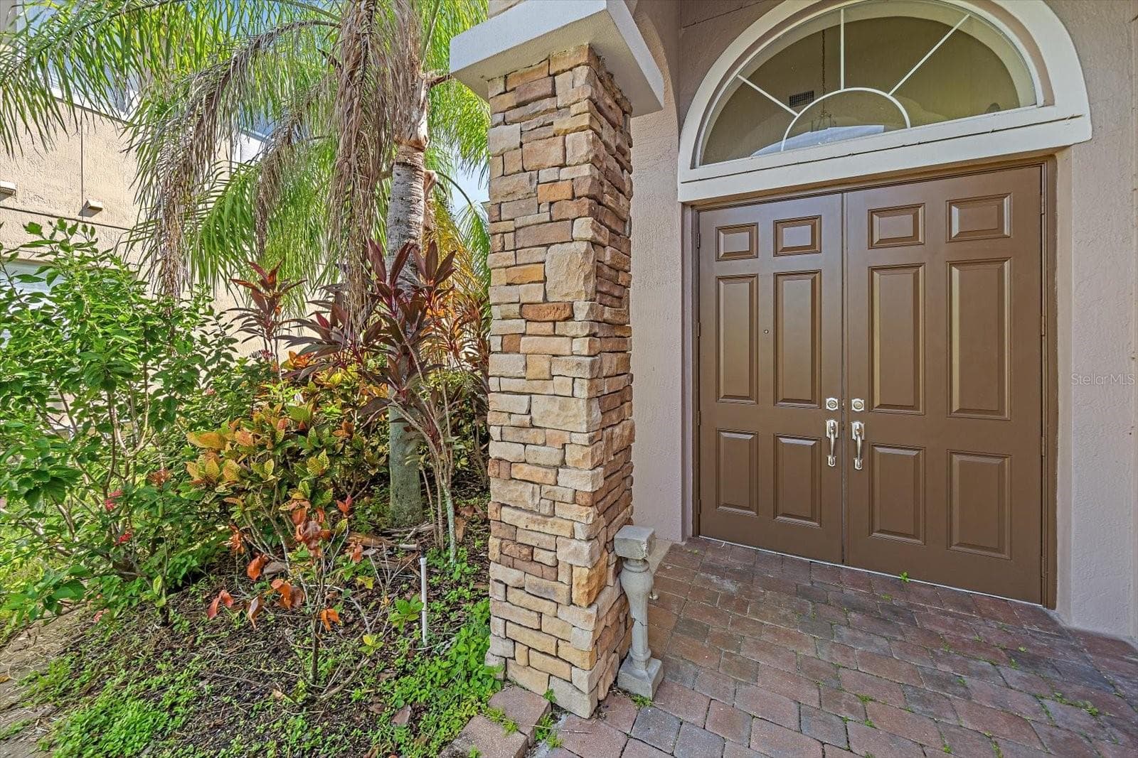 Single Family Residence at 6623 38TH LN E, SARASOTA, photo 4 of 40