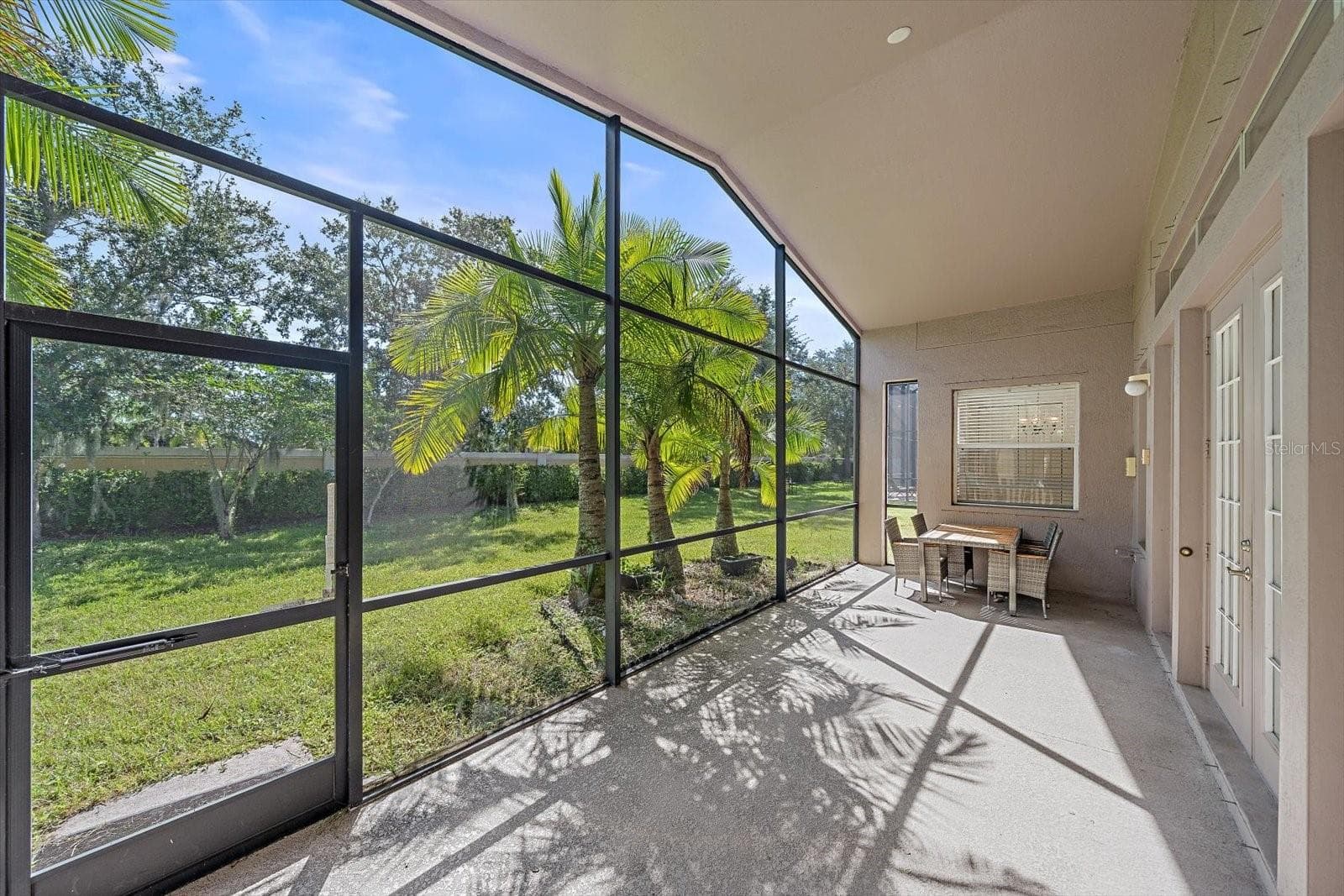 Single Family Residence at 6623 38TH LN E, SARASOTA, photo 9 of 40