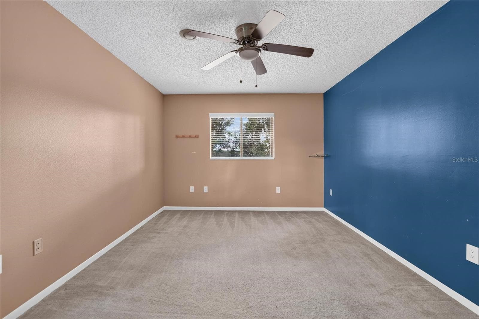 Single Family Residence at 3038 WISTER CIR, VALRICO, photo 22 of 63