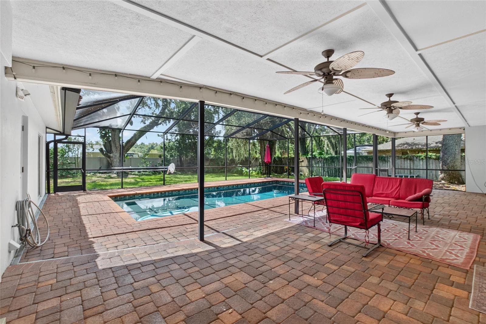 Single Family Residence at 3038 WISTER CIR, VALRICO, photo 32 of 63