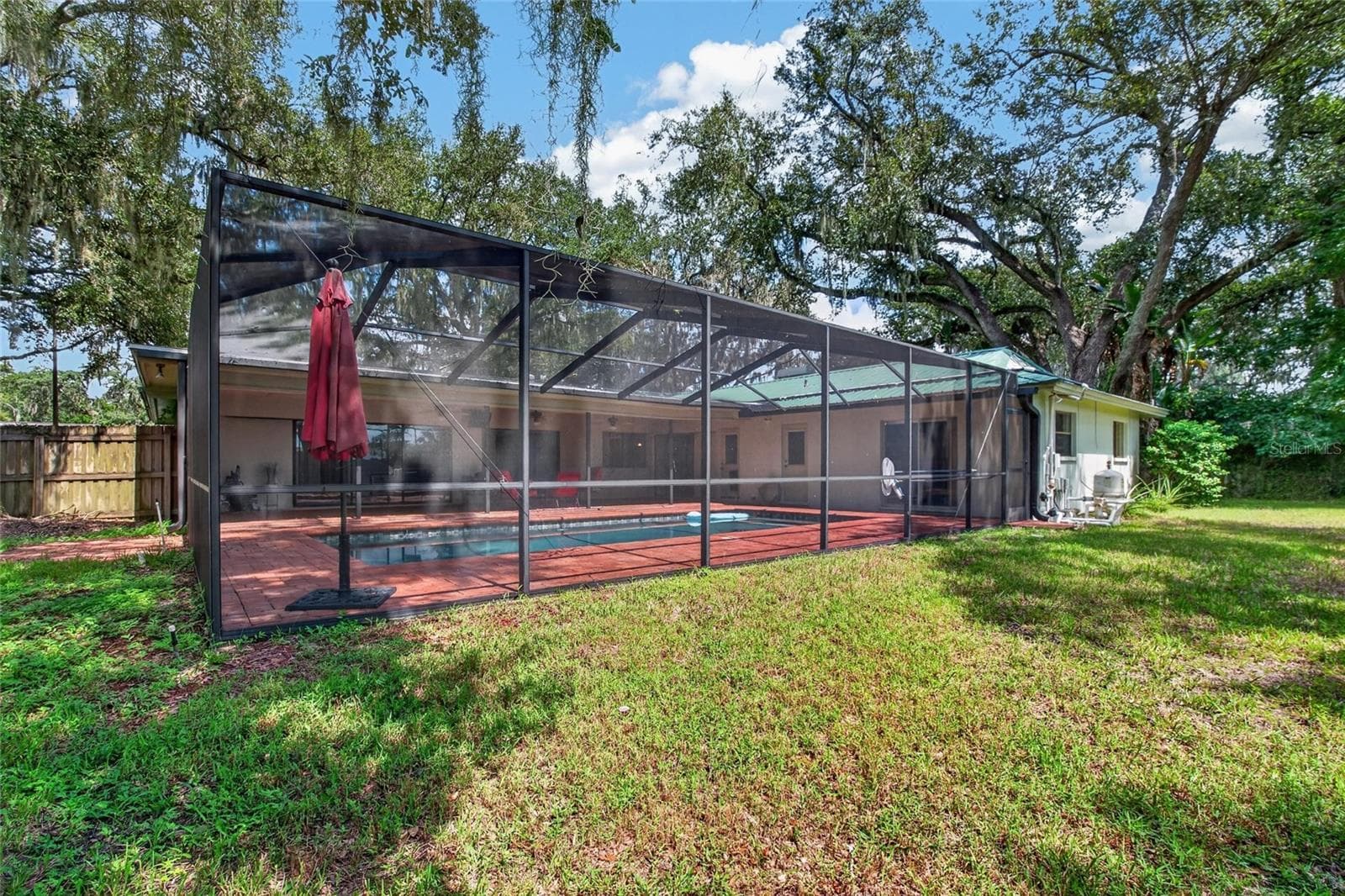 Single Family Residence at 3038 WISTER CIR, VALRICO, photo 50 of 63