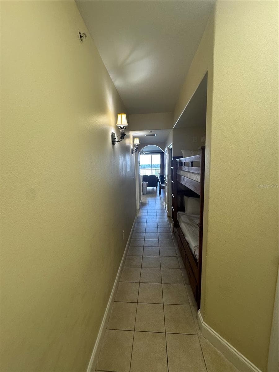 Condo - Hotel at 13415 BLUE HERON BEACH DR #602, ORLANDO, photo 2 of 14