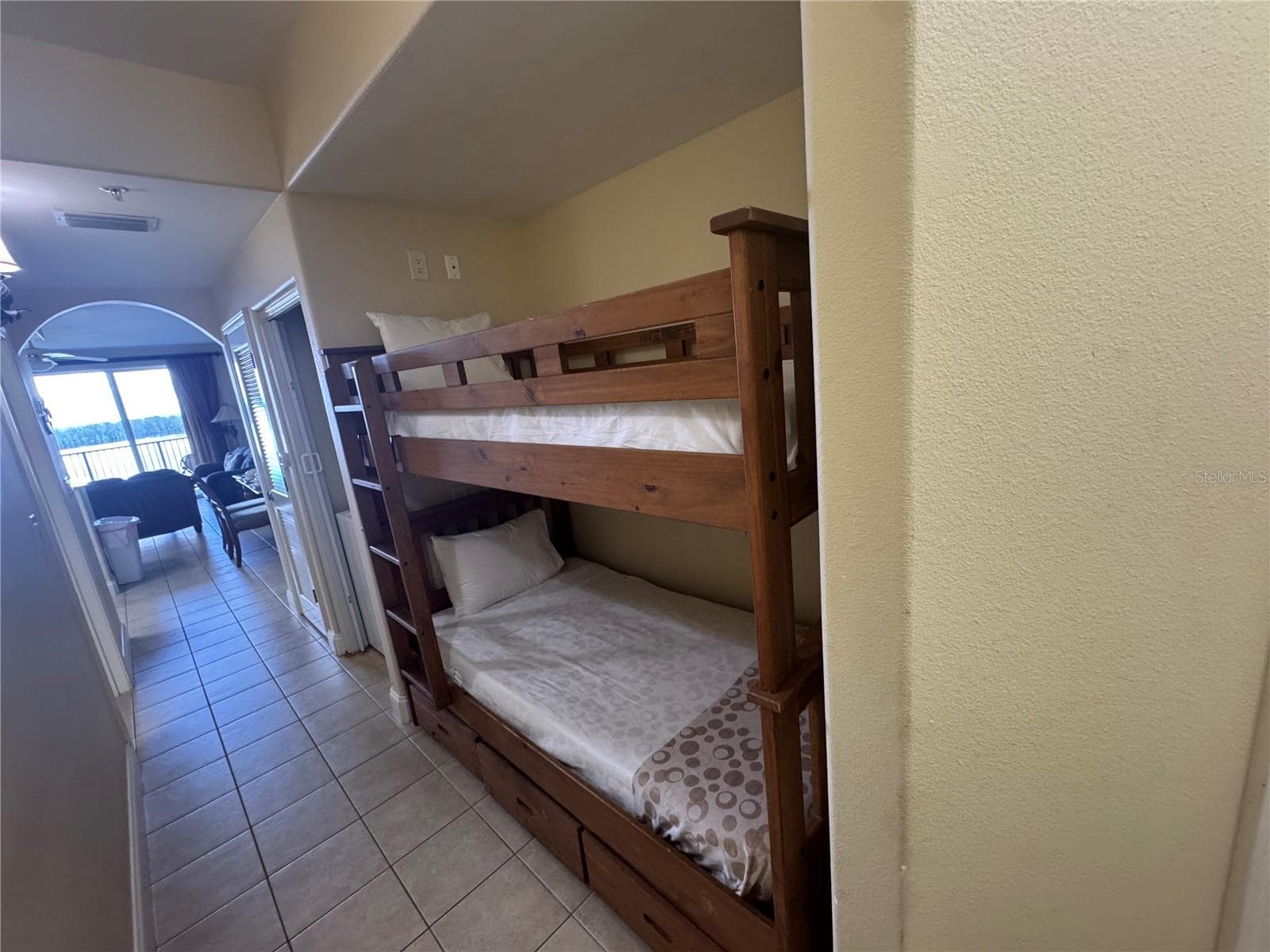Condo - Hotel at 13415 BLUE HERON BEACH DR #602, ORLANDO, photo 11 of 14