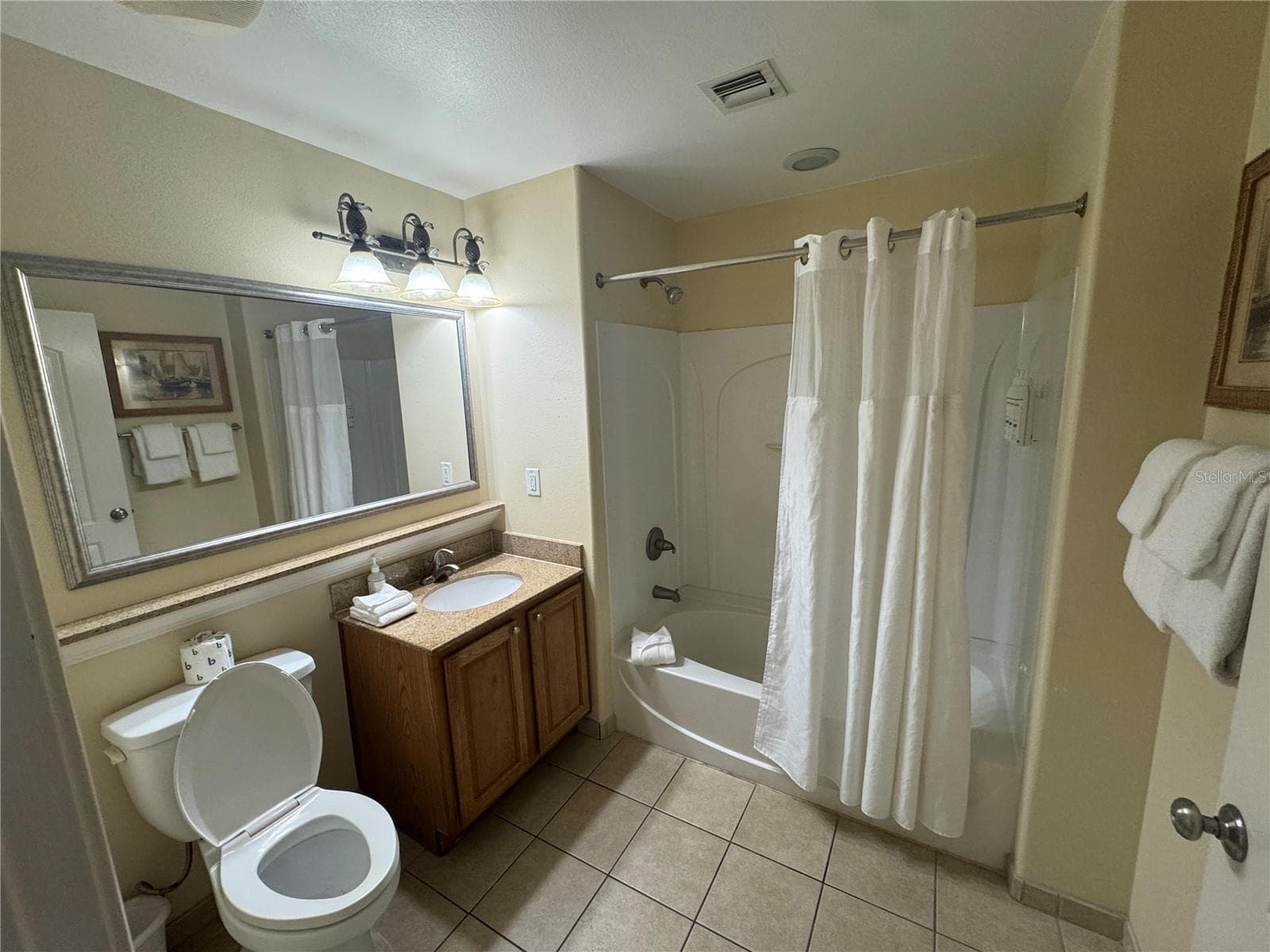 Condo - Hotel at 13415 BLUE HERON BEACH DR #602, ORLANDO, photo 10 of 14