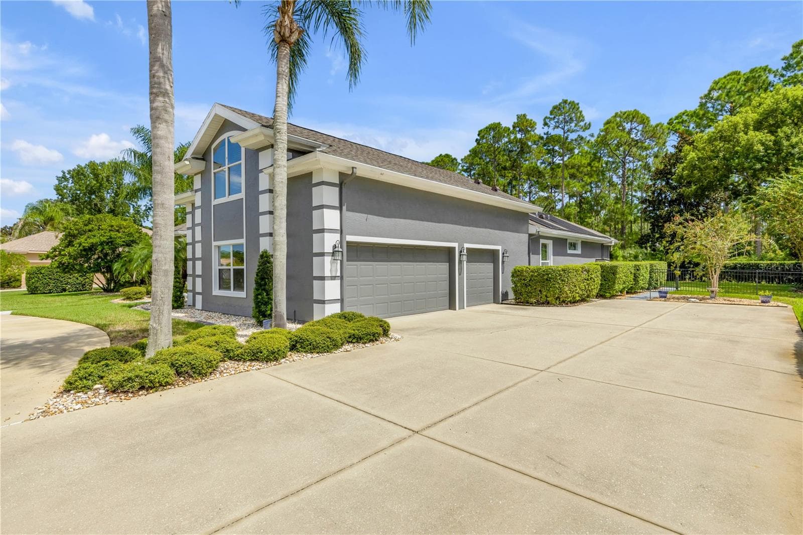 Single Family Residence at 1031 HAMPSTEAD LN, ORMOND BEACH, photo 9 of 92