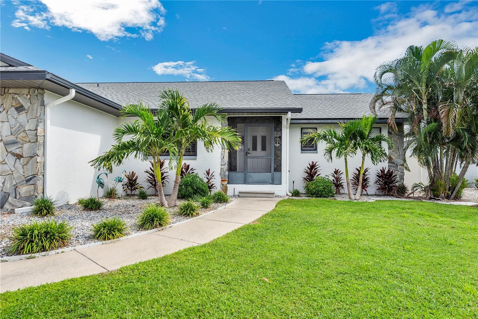 No HOA or CDD fees! - 743 KINGSTON CT, APOLLO BEACH