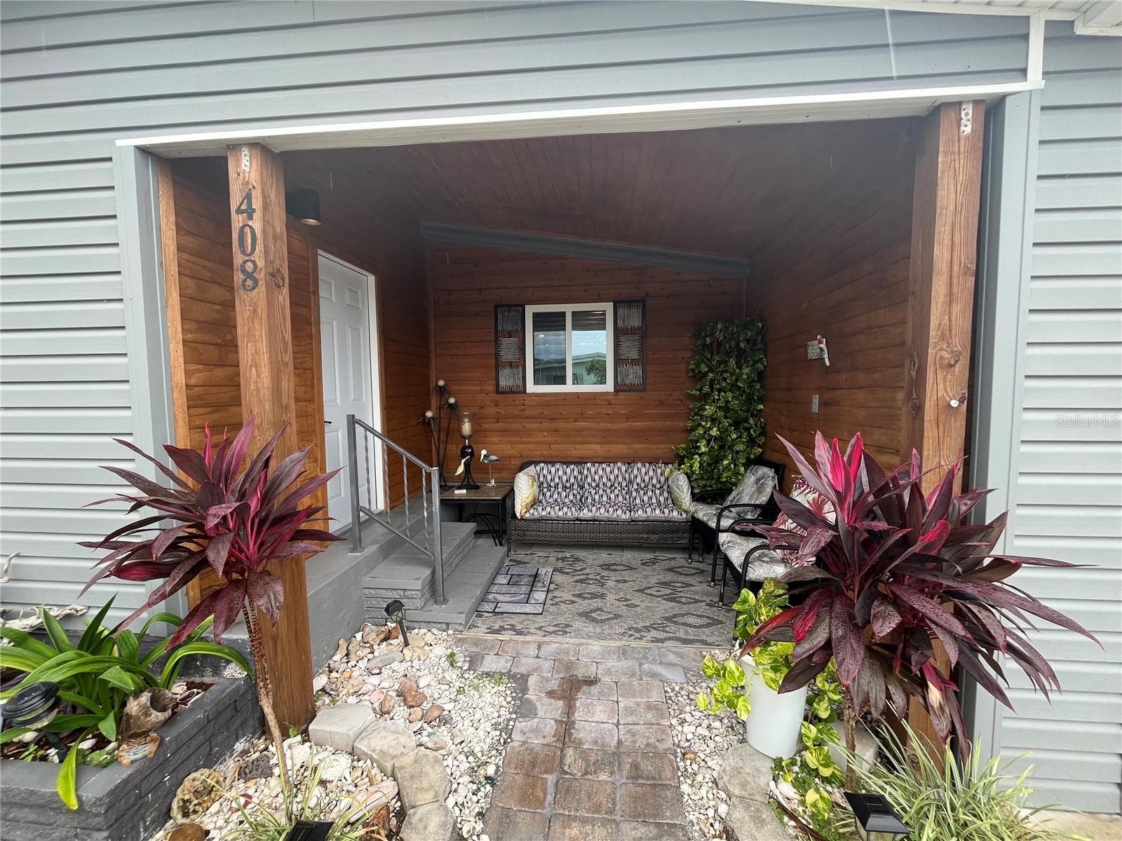 Manufactured Home at 408 S CERVINA DR S, VENICE, photo 9 of 69