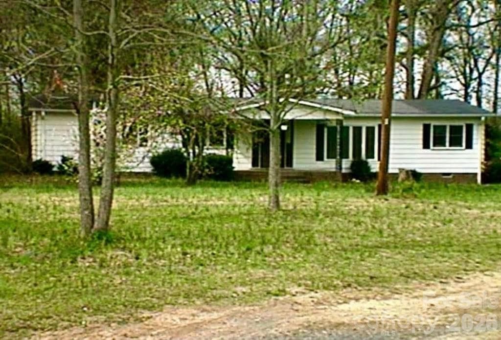 3902 Griffith Road