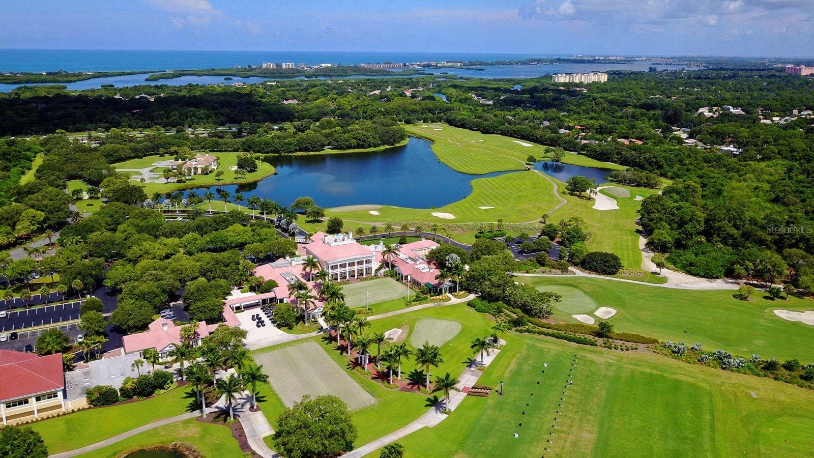 The Oaks Country Club - 385 NORTH POINT RD #701, OSPREY